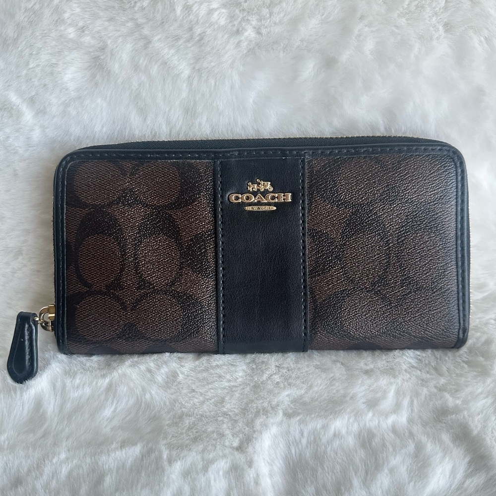 Coach Black and Brown Zip-Around Wallet